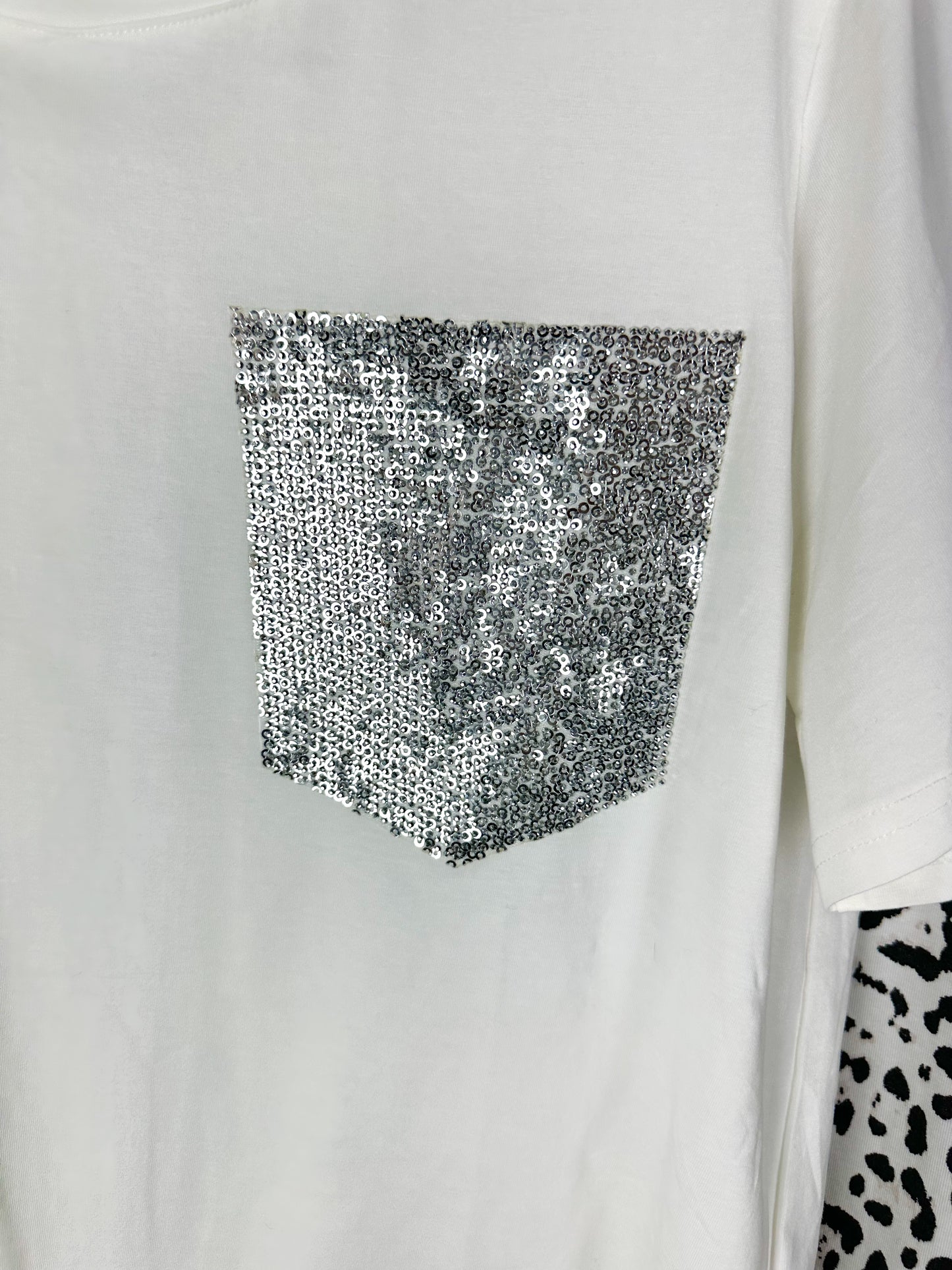 Glimmer Pocket T-shirt