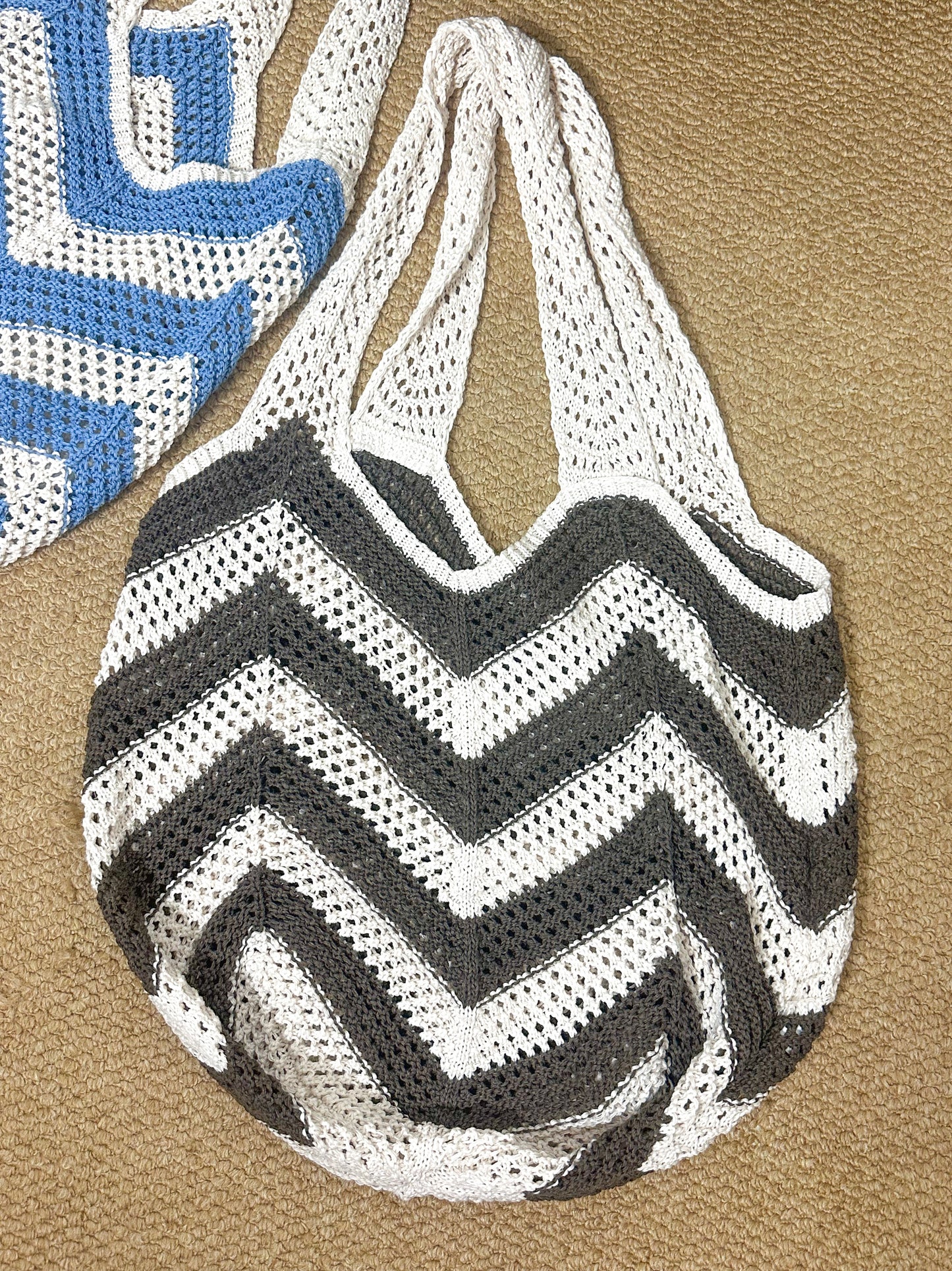 Onda Crochet Tote